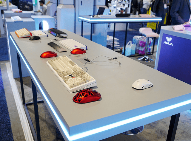 普及+8K落地 狼蛛重塑外设新体验ky开元棋牌CES 2026:磁轴(图2) 普及+8K落地 狼蛛重塑外设新体验ky开元棋牌CES 2026:磁轴(图2)